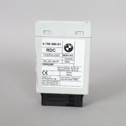 2009 BMW 750Li TPMS Tire Pressure Control Module 36106790980 OEM Used