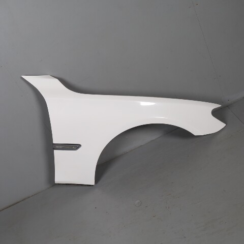 2009-2015 BMW 740i 750Li 760i Right Fender Alpine White 41007204496 OEM Used