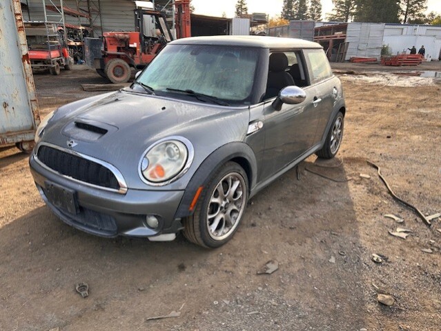 2009 Mini Cooper S Parts