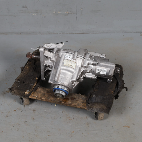 2016-2022 BMW 228i X1 X2 Mini Cooper Transfer Case OEM 27107646889