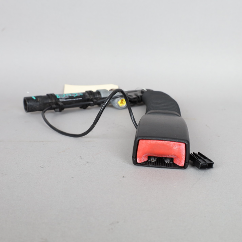 BMW 528i 535i 545i 550i M5 Left Front Seat Belt Buckle 72117210887 OEM Used