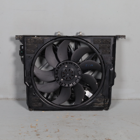 2011-2015 BMW 550i 650i 750i Radiator Fan 850 Watt 17428509743OEM Used