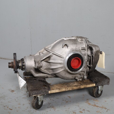 2009-2012 BMW 750i Rear Axle Differential Carrier 33107577097 OEM Used