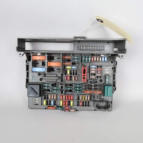 08-13 BMW 128i 135i 328i 335i M3 X1 Front Fuse Relay Box 61149119444 OEM Used