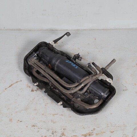 2005-2006 Ford Mustang Fuel Vapor Charcoal Canister 6R3Z9D653AA OEM Used