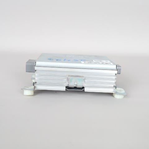 2005-2009 Ford Mustang Amp Amplifier 4R3T18C808AC OEM Used