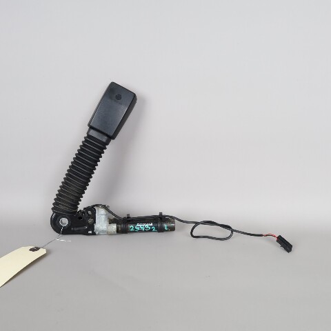 2001-2006 BMW 325ci 330ci Left Front Seat Belt Buckle 72118257789 OEM Used