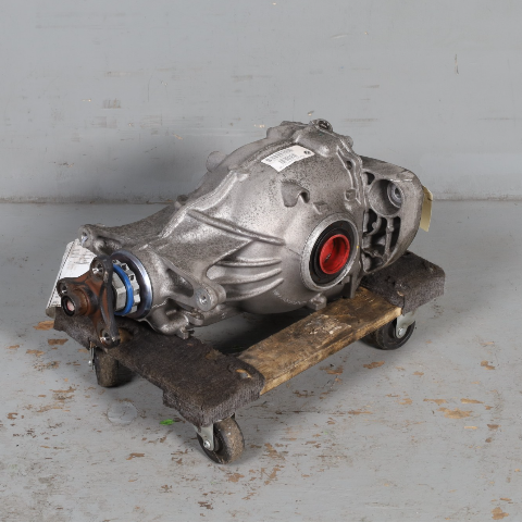 2012-2015 BMW Active 5 /7 Rear Differential Carrier 33107584451 OEM Used