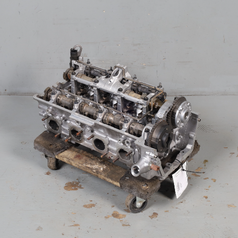 2007-2010 BMW X5 4.8 N62 Right Passenger Engine Cylinder Head OEM 11121557132