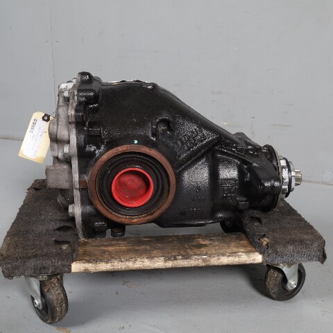 2011-2013 BMW X5 E70 M57 Diesel Rear Differential Carrier 33107552524 OEM Used