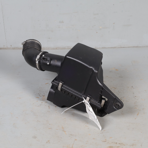 2012-2015 BMW X1 2.0 Air Cleaner Filter Box 13717588280 OEM Used