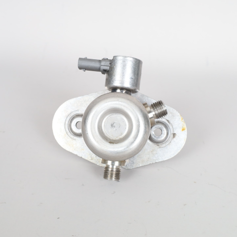 BMW 550i 650i 750i X5 X6 M5 High Pressure Fuel Pump 13518604232 OEM