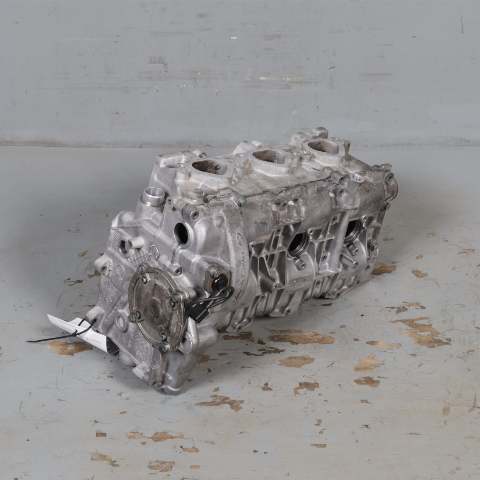 2000-2002 Porsche Boxster 986 2.7 Right Passenger Cylinder Head Cyl 1-3 OEM
