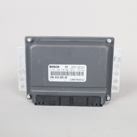 2000-2001 Porsche 911 Boxster Engine Computer ECU DME 99661860500 OEM Used