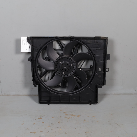 2011-2017 BMW X3 X4 Radiator Fan With Shroud 600 Watt 17427560877 OEM