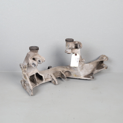 1999-2004 Porsche 911 996 Right Rear Suspension Bracket 99633105602 OEM