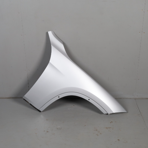 2013-2015 BMW X1 E84 Right Fender Glacier Silver 41627332424 OEM Used