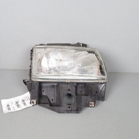 1996-2003 Volkswagen Eurovan Right Passenger Headlight 7D1941006A OEM