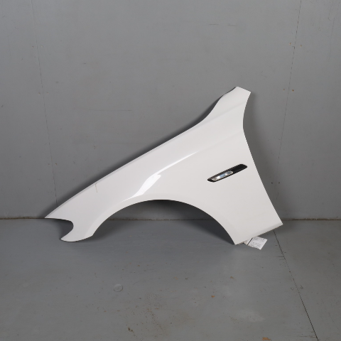 2011-2016 BMW 528i 535i 550i Left Fender White 41357248659 OEM