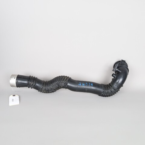2012-2016 BMW 528i F10 Turbocharger Intercooler Pipe Hose 13717612096 OEM
