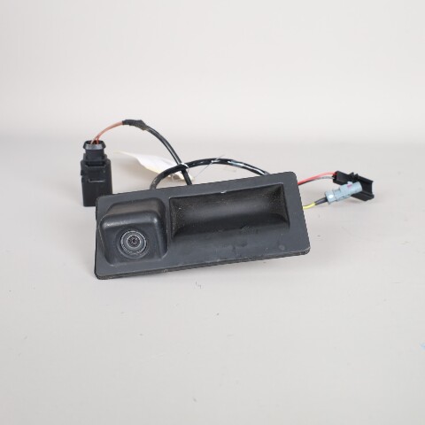 2011-2014 Porsche Cayenne 958 Rear View Back Up Reverse Camera OEM 7P5827566C