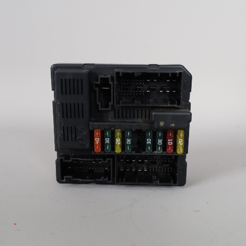 2007 BMW X3 E83 Fuse Relay Box Electrical Distribution Module 12637560626 OEM
