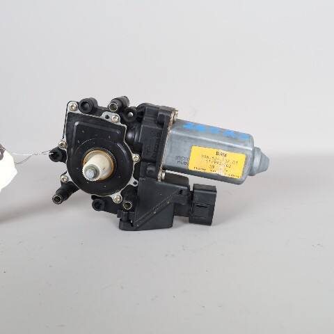 1999-2004 Porsche 911 996 Coupe Right Power Window Motor OEM 99662410203