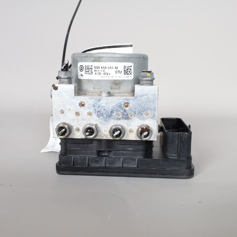 2015-2017 Volkswagen Golf ABS Anti Lock Brake Pump 5Q0614517J OEM
