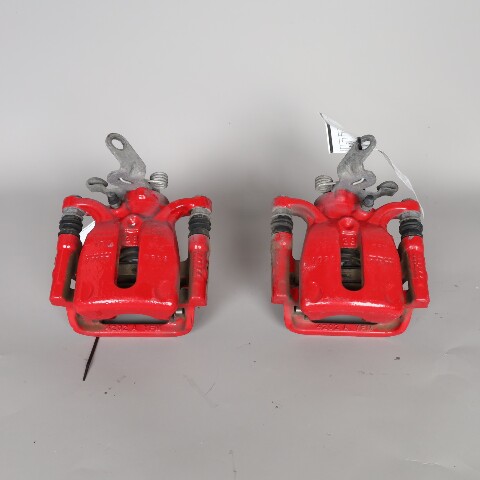 2015-2019 Volkswagen GTi Rear Brake Caliper Set Pair OEM 5QM615423B