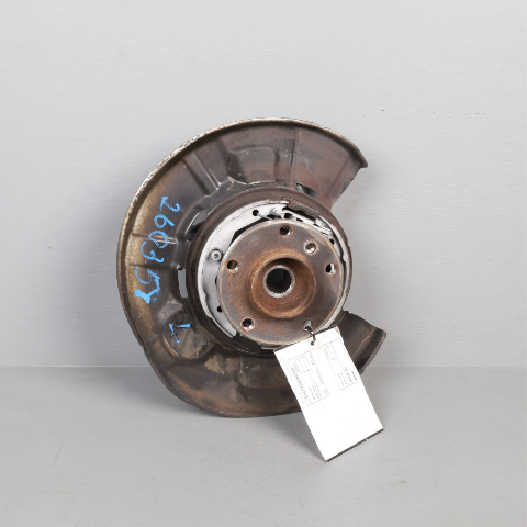 2013-2018 BMW 320i 328i 335i Sedan xDrive Left Rear Spindle Knuckle Hub OEM