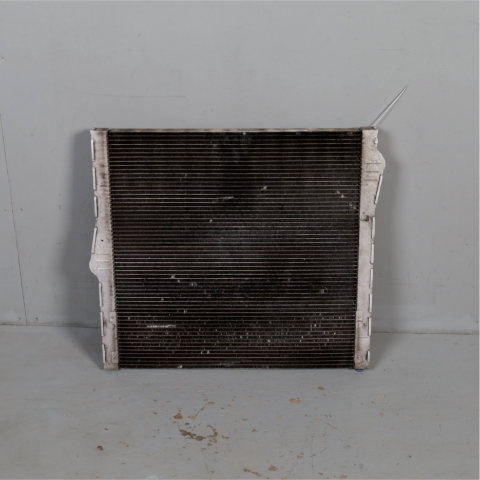 2007-2010 BMW X5 E70 4.8 Radiator OEM 17117585036