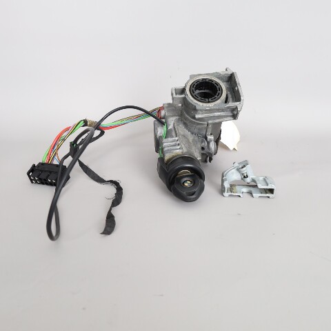 1998-2002 BMW Z3 Auto Steering Lock Ignition Housing 32321095826 OEM