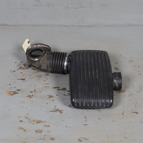 1994-1996 Chevrolet Impala SS Air Cleaner Resonator With Intake Hose OEM