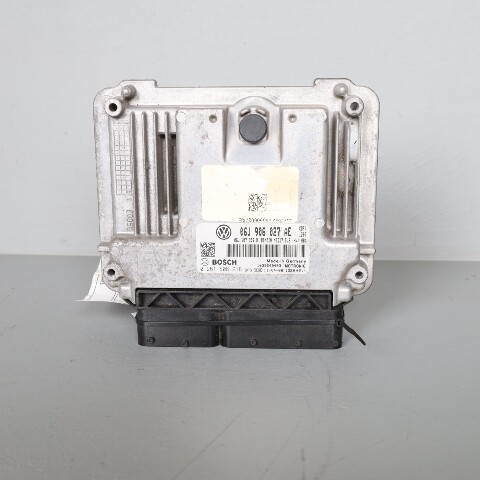 2012-2014 Volkswagen Beetle 2.0 CBFA Engine Computer Module ECU ECM DME OEM