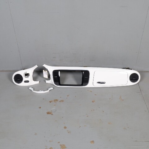 2012-2019 Volkswagen Beetle Dash Radio Stereo Trim Candy White OEM NOTE