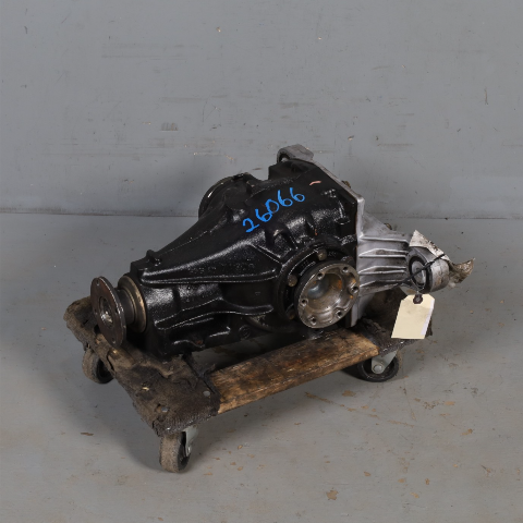 BMW 323i 325i 328i E36 Automatic Rear Differential Carrier OEM 33101428387