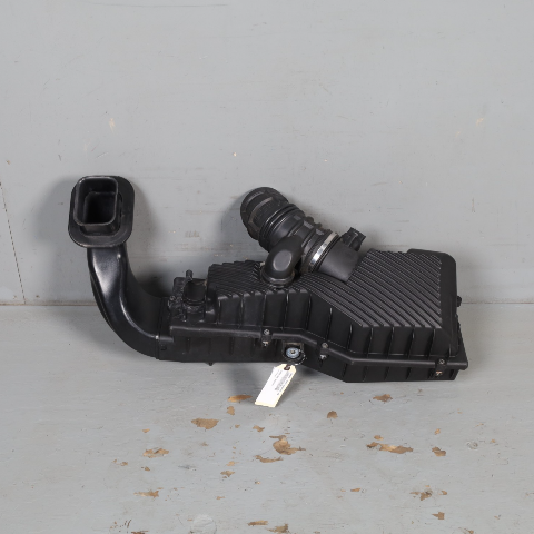 1999-2004 Porsche 911 996 Air Cleaner Box OEM 99611002158 NOTE