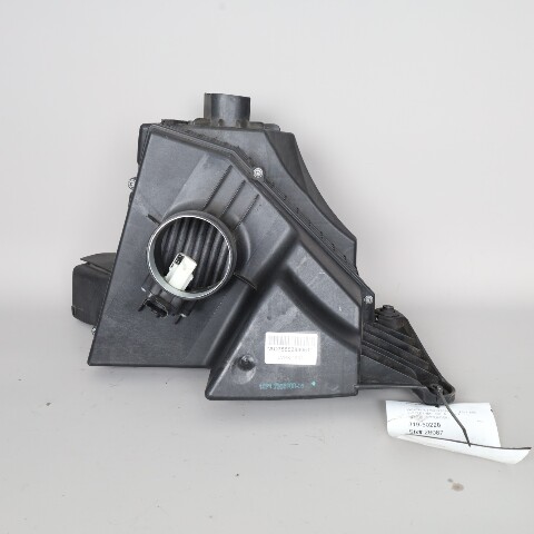 2007-2013 BMW 128i 328i Air Cleaner Filter Box Housing 13717555288 OEM