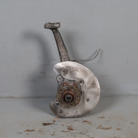 2013-2016 Audi A4 A5 A6 A7 Q5 Right Front Spindle Knuckle Hub 4G0407254B OEM