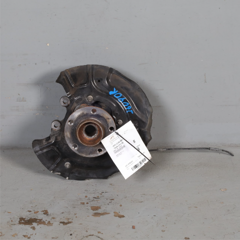 2011-2018 BMW X3 X4 Right Rear Spindle Knuckle Hub 33406797570 OEM