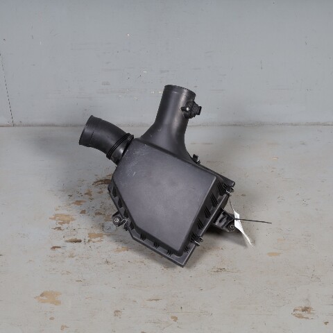 2006-2010 BMW 550i 650i Air Cleaner Filter Box OEM 13717567203 NOTE