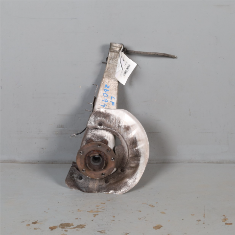 2011-2018 Porsche Cayenne Left Front Spindle Knuckle Hub OEM 95834115500