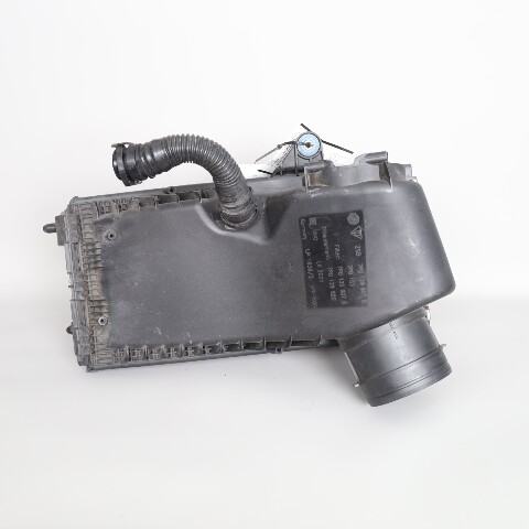 2011-2018 Porsche Cayenne Hybrid 3.0 Air Cleaner Filter Box OEM 95811002210