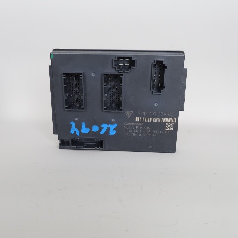 2012-2014 Porsche Cayenne Rear Body Control Module BCM OEM