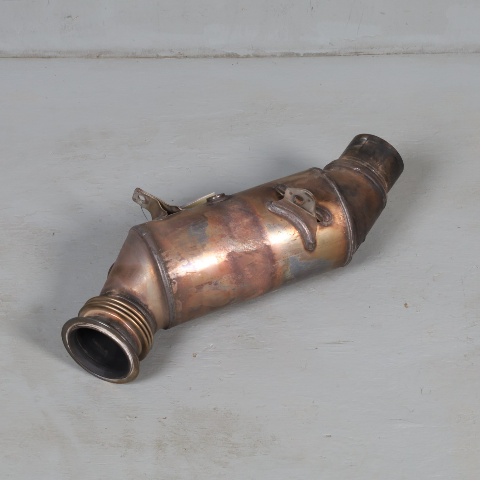 2010-2017 BMW 535i 640i 740i Exhaust Manifold Downpipe 18407645241 OEM