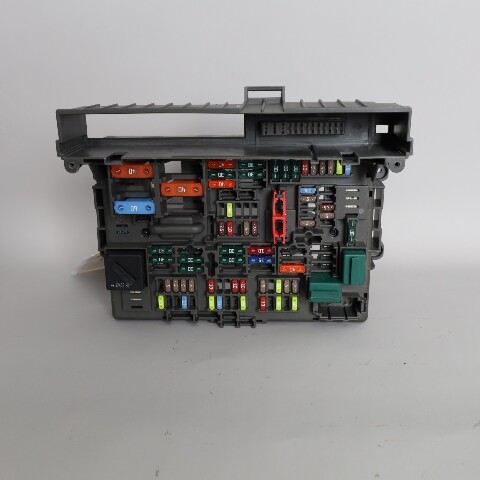 08-13 BMW 128i 135i 328i 335i M3 X1 Front Fuse Relay Box 61149119444 OEM
