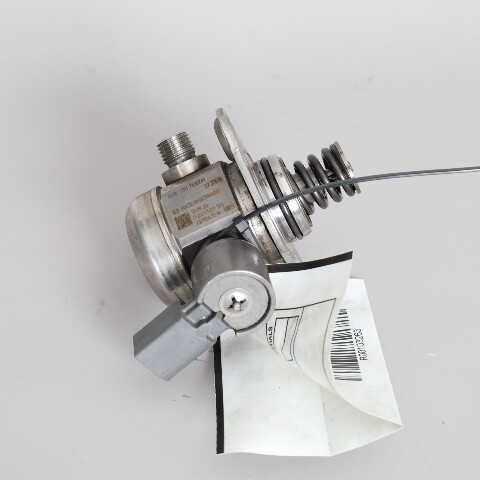 2012-2014 BMW 135i 335i 535i X5 N55 High Pressure Fuel Pump 13517610761 OEM
