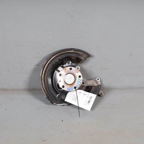 Volkswagen Passat Tiguan Audi Q3 Right Passenger Rear Spindle Knuckle Hub OEM