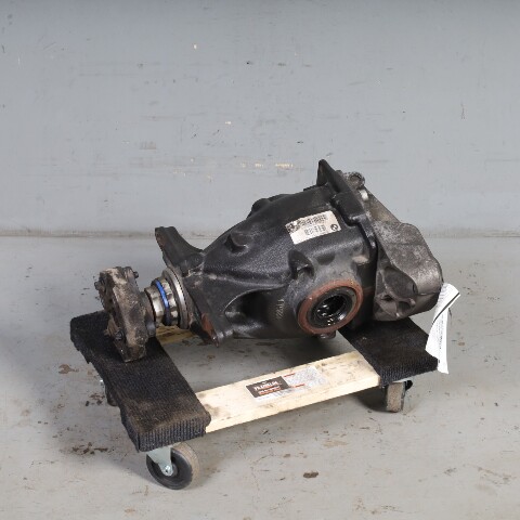 2012-2016 BMW 320i 328i 335i 428i 435i Rear Differential Carrier 33107603747 OEM