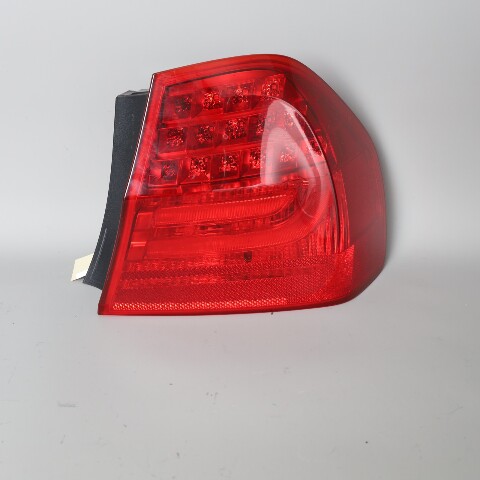 2009-2011 BMW 328i 335i M3 Right Passenger Tail Light OEM 63214871735
